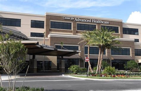 Center for Advanced Healthcare at Brownwood opens.